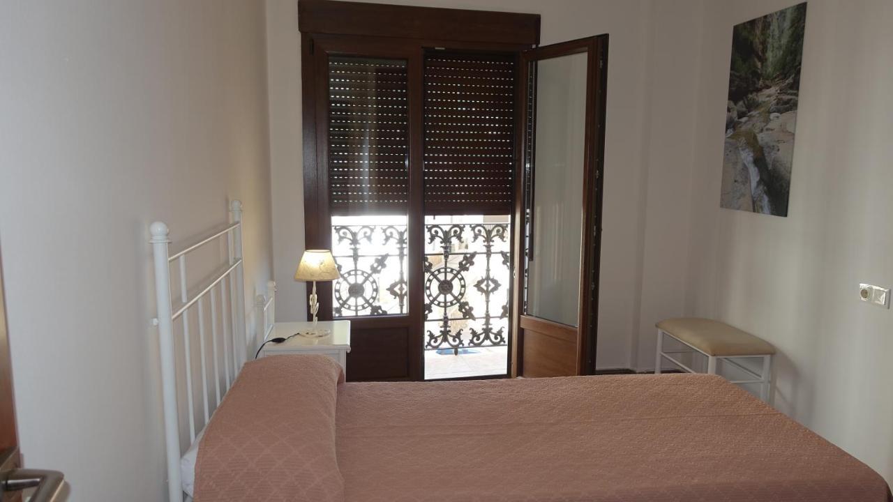 Casa Nieves-El Retiro De Los Senderos Vilafermosa del Riu  Exterior foto